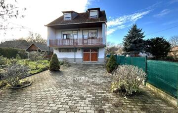 Eladó családi ház