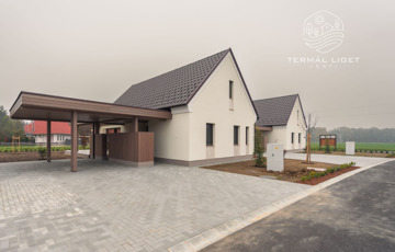 Eladó családi ház