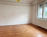 Eladó családi ház Tököl 60 000 000 Ft