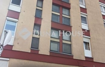 Eladó lakás