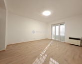 Eladó lakás Komló 16 900 000 Ft