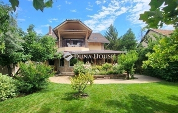 Eladó családi ház