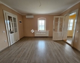 Eladó családi ház Véménd 54 900 000 Ft