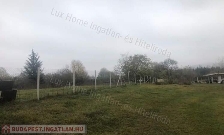 Eladó 2899nm-es zártkerti telek Környén                                 