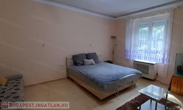 Városközpontban egyszobás lakás hosszútávra kiadó!                                 