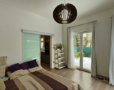 Eladó családi ház Üröm 159 990 000 Ft