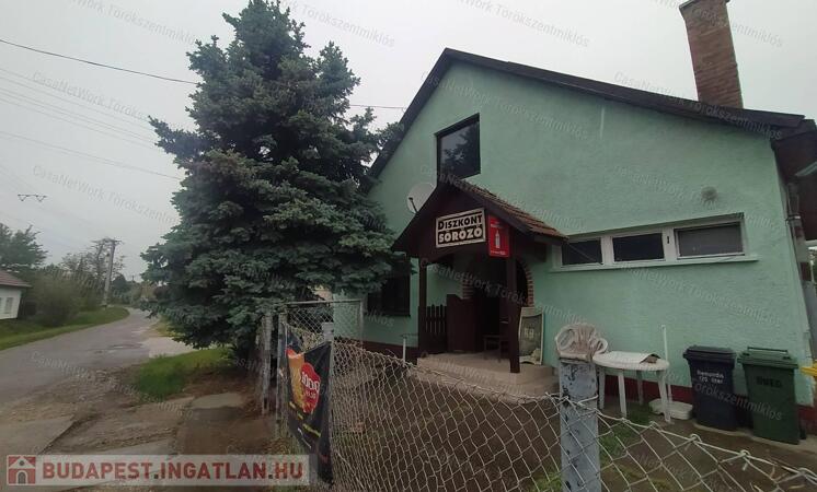 Eladó  háromszobás családi ház Tiszaroffon!                                 