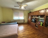 Eladó családi ház Úri 54 900 000 Ft