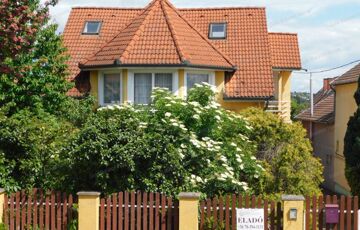 Eladó családi ház