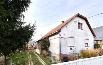 Eladó családi ház