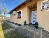 Eladó családi ház Kecskemét 104 900 000 Ft