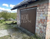 Eladó családi ház Gyermely 29 900 000 Ft