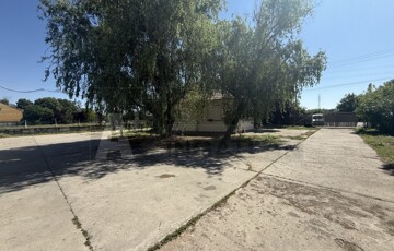 Eladó ipari ingatlan