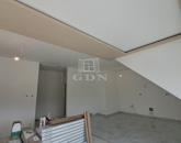 Eladó lakás Balatonakarattya 140 000 000 Ft