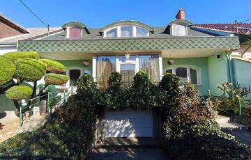 Eladó családi ház