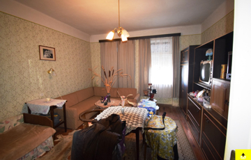 Eladó családi ház