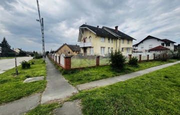 Eladó családi ház