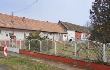 Eladó családi ház