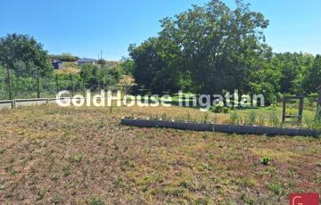 Eladó telek/földterület