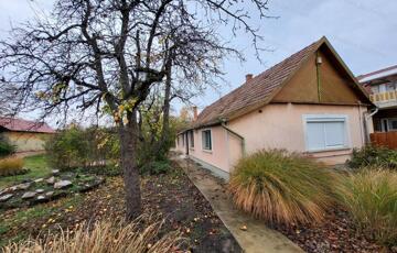 Eladó családi ház