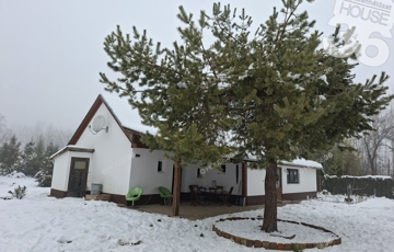 Eladó családi ház