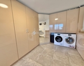 Eladó családi ház Pécs 289 000 000 Ft