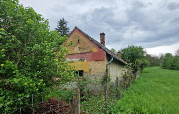 Eladó családi ház