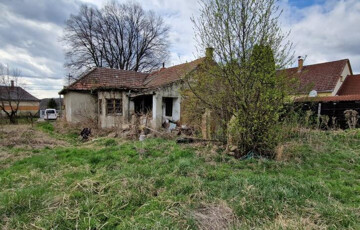 Eladó családi ház