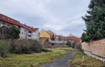 Eladó telek/földterület