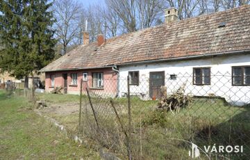 Eladó családi ház