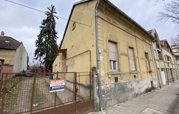 Eladó családi ház