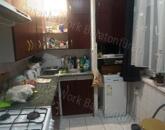 Egy kis festés és már be is költözhetsz - ELADÓ LAKÁS VESZPRÉMBEN