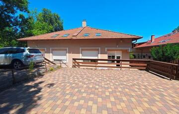 Eladó családi ház