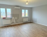 Eladó lakás Szeged 85 000 000 Ft