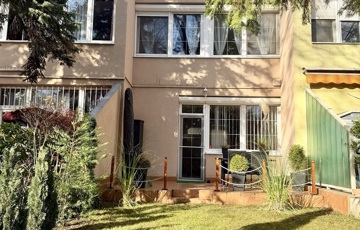 Eladó családi ház