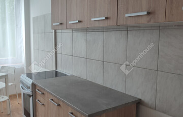 Eladó telek/földterület