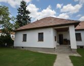 Eladó családi ház Százhalombatta 135 000 000 Ft