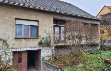 Eladó családi ház