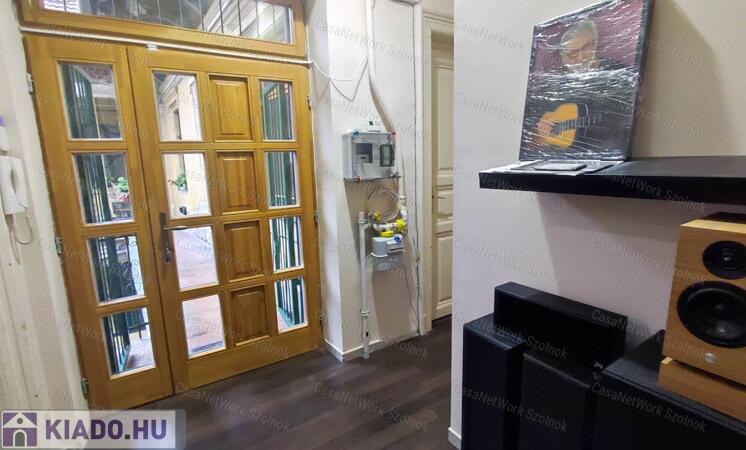 Kiadó jó állapotú lakás Budapest 6. kerületében, a Csengery utcában!                                 