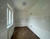 Eladó családi ház Tatabánya 105 000 000 Ft