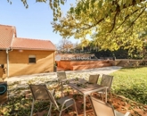 Eladó családi ház Bogád 145 000 000 Ft