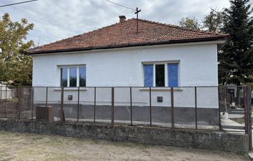 Eladó családi ház