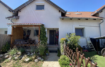 Eladó családi ház