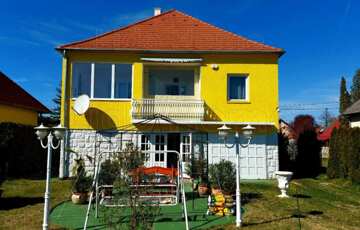 Eladó családi ház