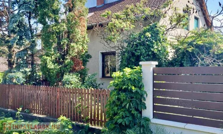 Tápiószelén családi ház eladó