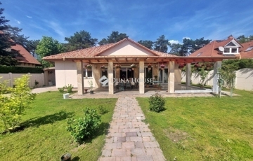 Eladó családi ház