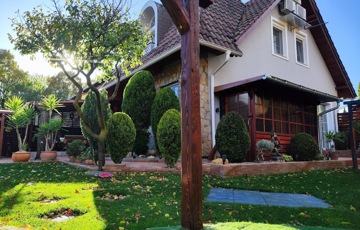 Eladó családi ház