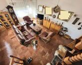 Újszász központjában kiváló helyen remek családi ház eladó!