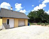 Eladó családi ház Tét 97 900 000 Ft