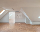 Kiadó iroda/üzlethelyiség Veszprém 280 000 Ft